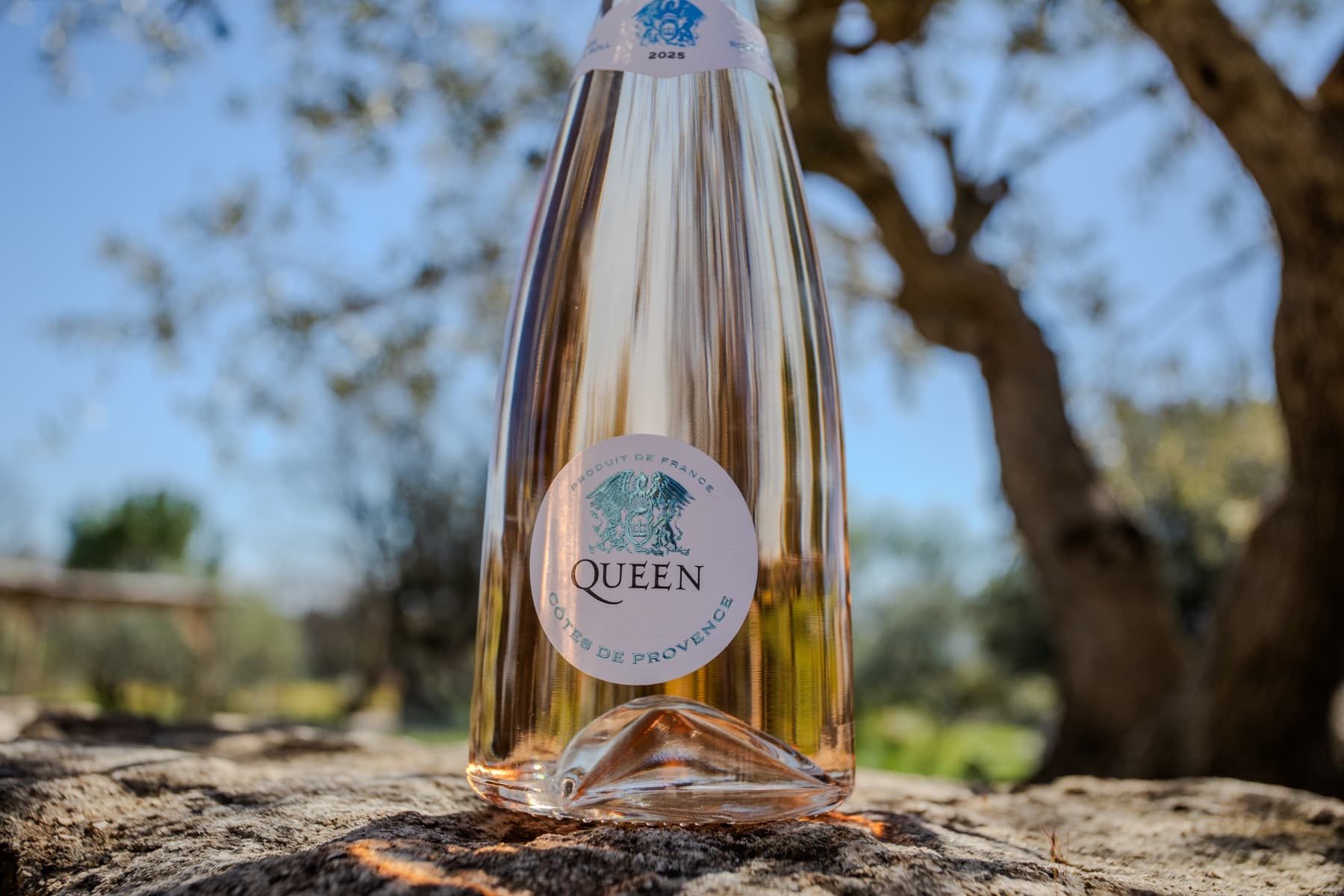 Queen Côtes De Provence Rosé bottle close-up